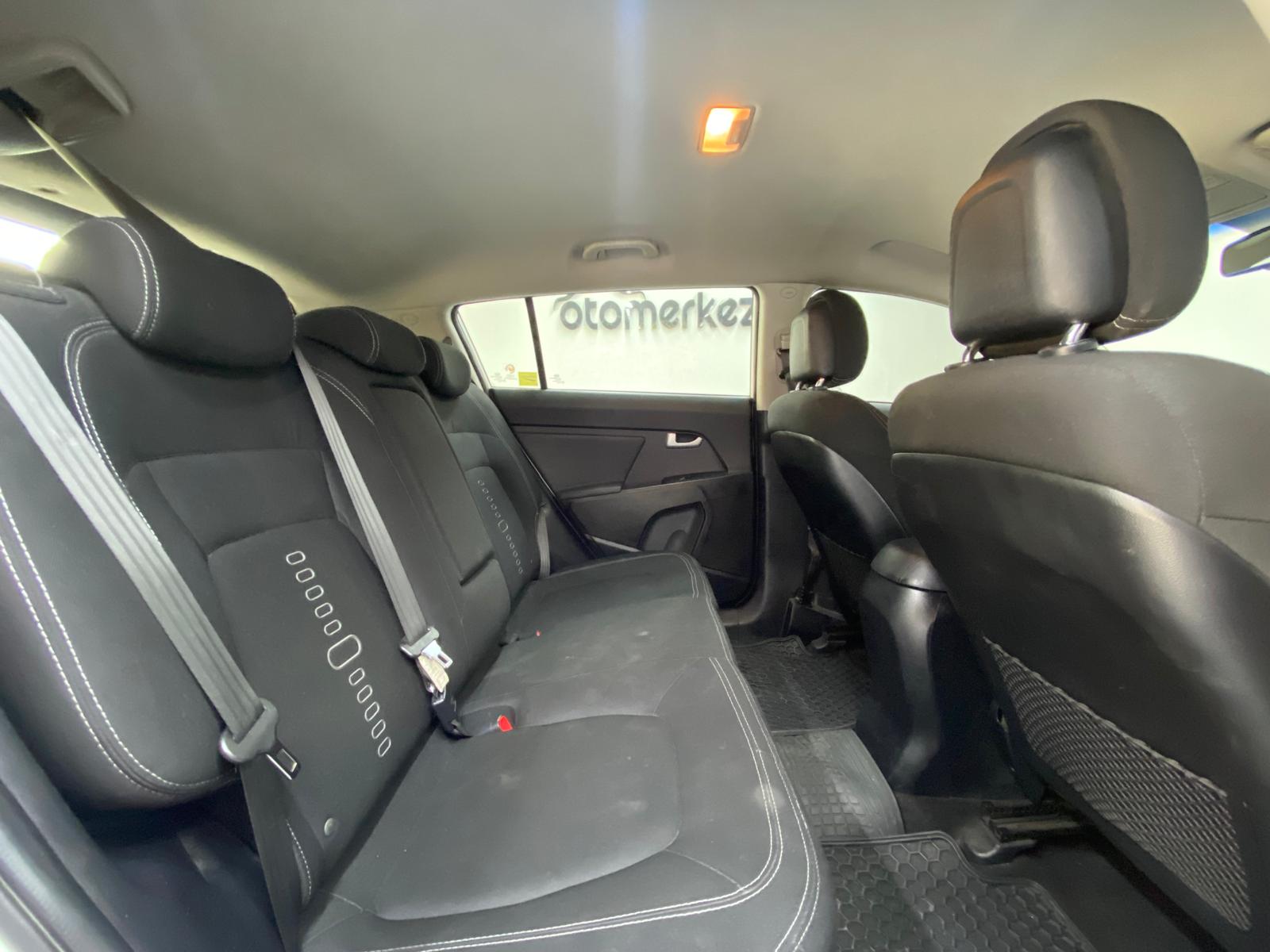 KIA SPORTAGE 23